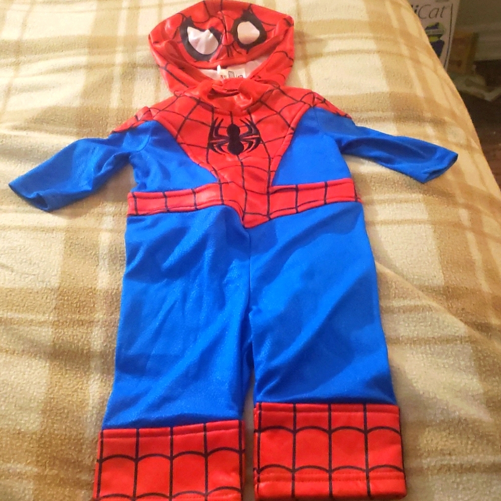 Spider man costume